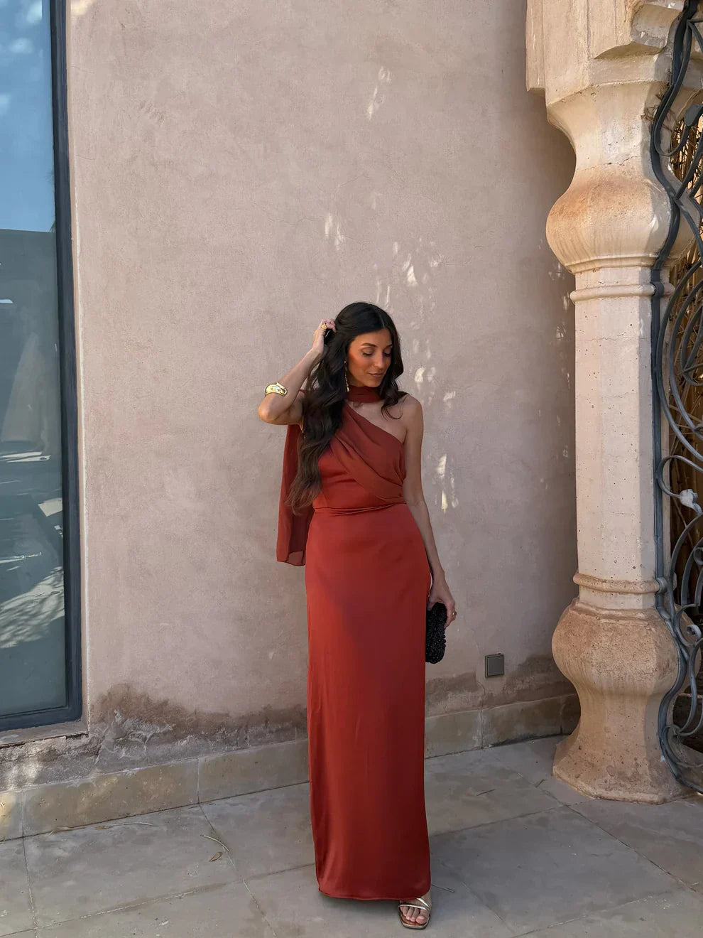 Noa | Vintage Plain Dress with Bow and High Waist